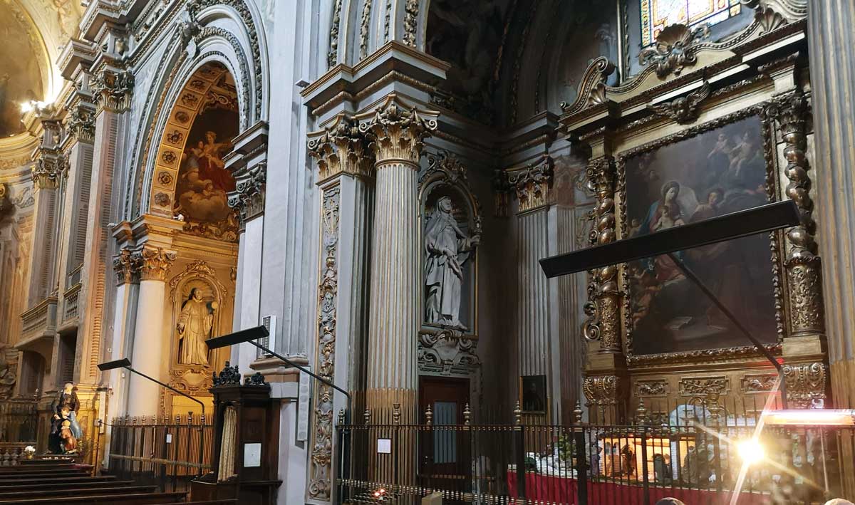 terrace-heater-chiesa-1 chandelier-PARROCCHIA-S-MARIA-di-Lidardo-in-Po-Badino